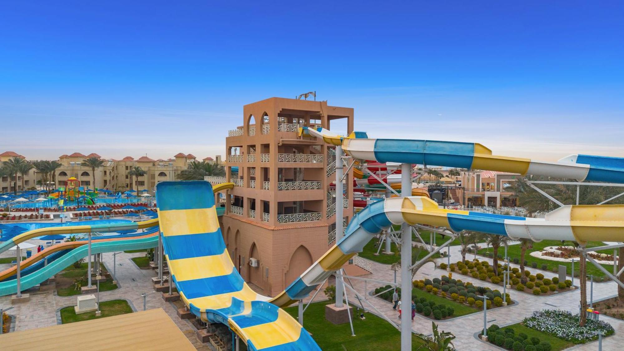 Pickalbatros Aqua Park - Rezort 4*